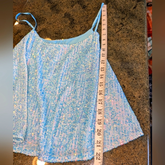 Sequin fabric Tank top and Shorts Set by endless rose - Picture 13 of 17